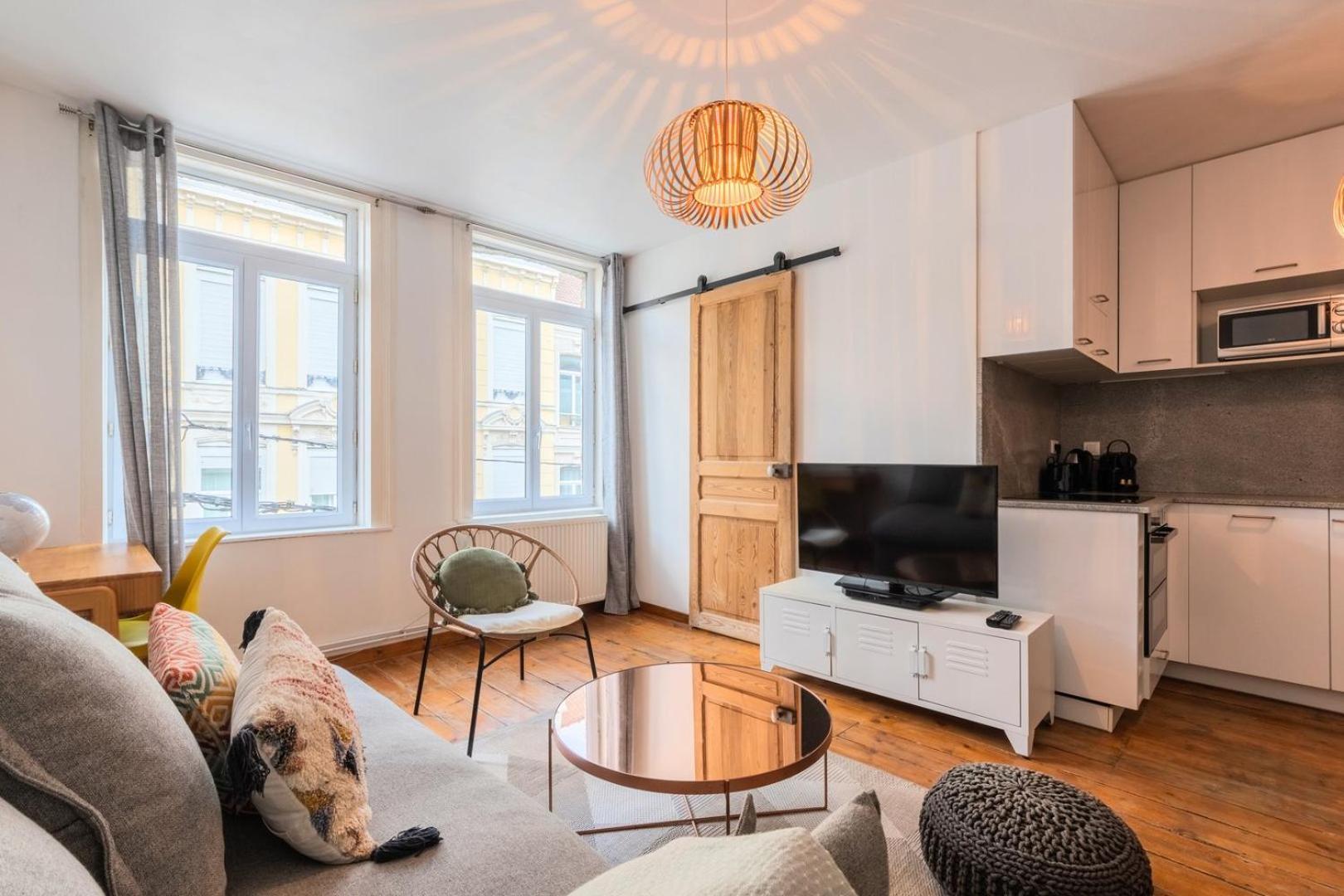 Charmant Appartement Une Chambre - Hypercentre ! リール エクステリア 写真